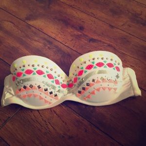 Great tribal print bandeau bikini top